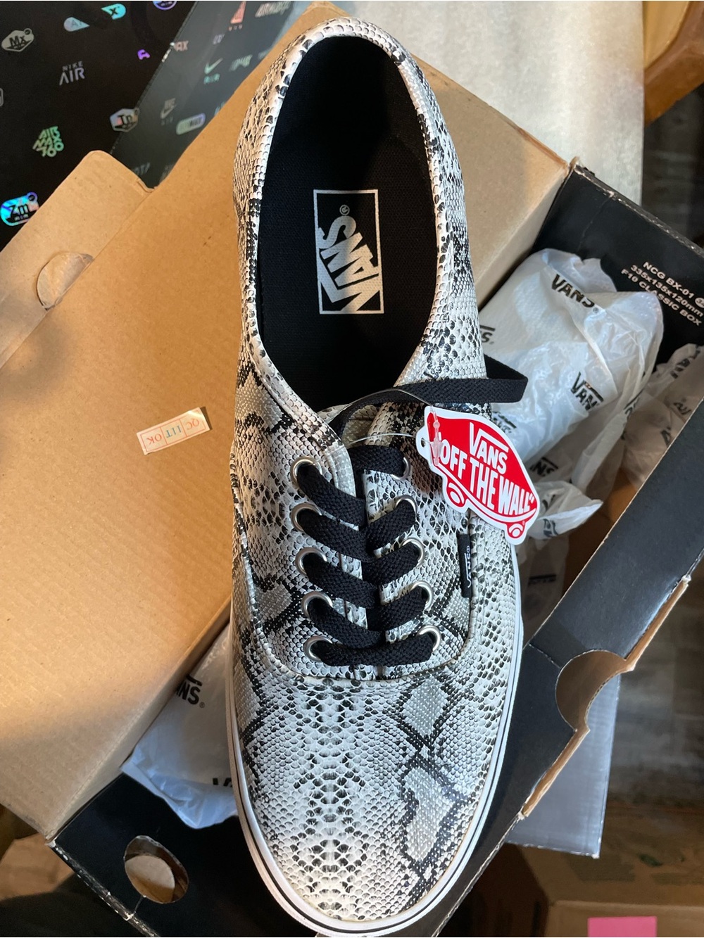 2013 Vans Authentic Snake Silver Supreme Team size 11.5